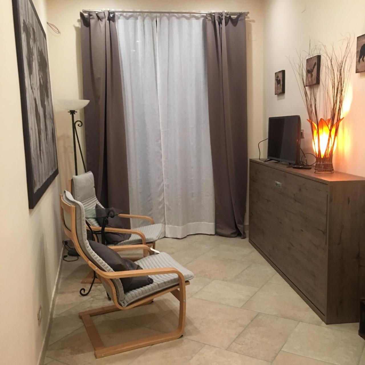 Il Giardino Di Daphne Bed & Breakfast Napoli Bagian luar foto