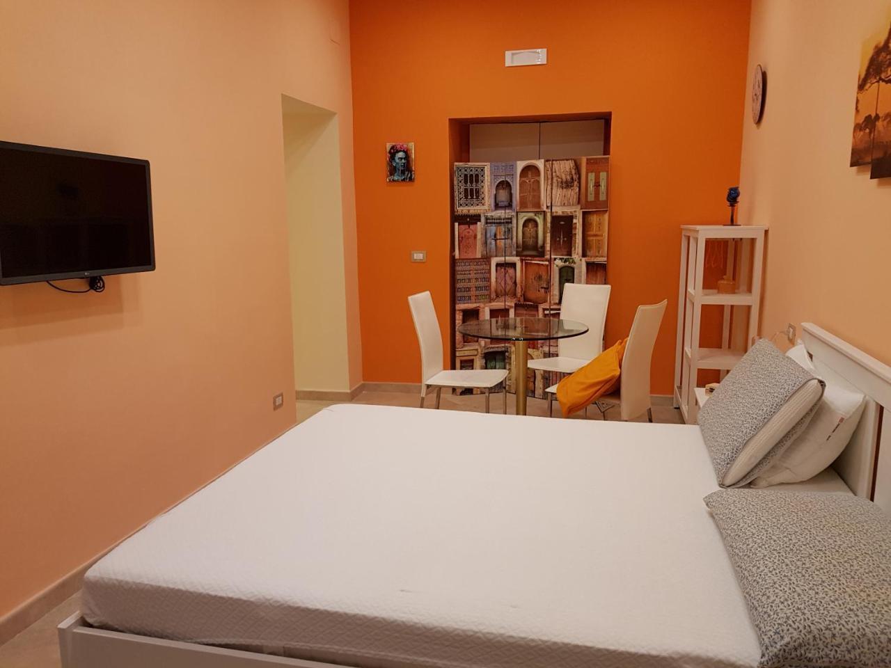 Il Giardino Di Daphne Bed & Breakfast Napoli Bagian luar foto